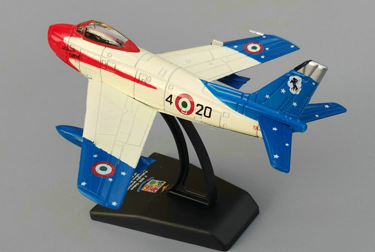 North American F-86 Sabre Transonic Jet Fighter 1/100 Scale Diecast Aircraft Model