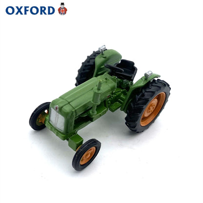 1/76 Scale Fordson Tractor Green Diecast Model