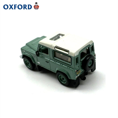 1/76 Scale Land Rover Defender 90 Diecast Model Car
