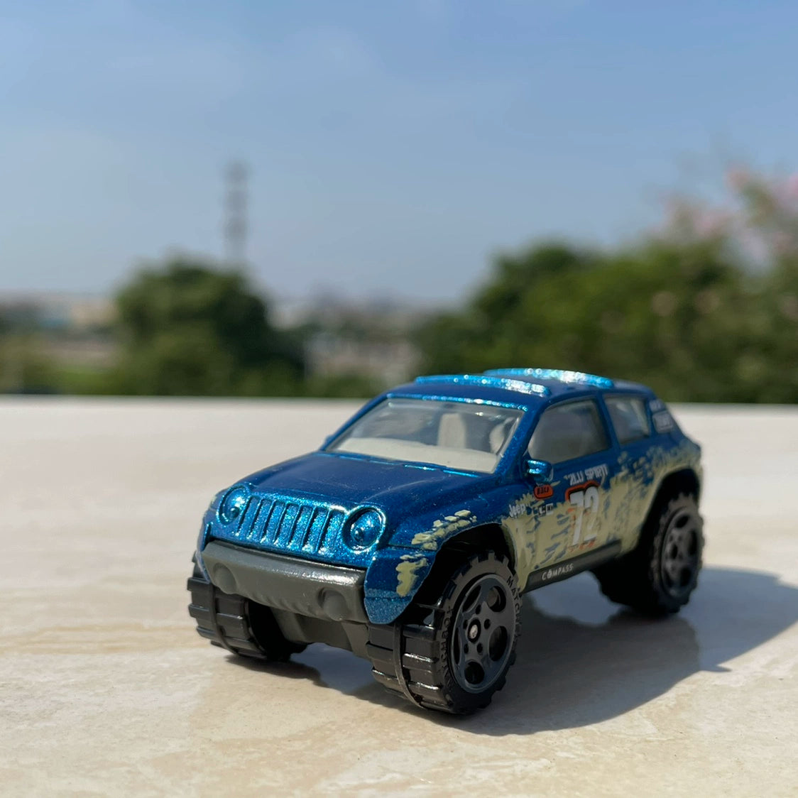 1/59 Scale Jeep Compass Special Edition SUV Diecast Model Car