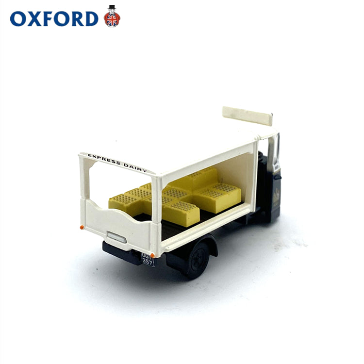 1/76 Scale Milk Float Express Dairies Diecast Model