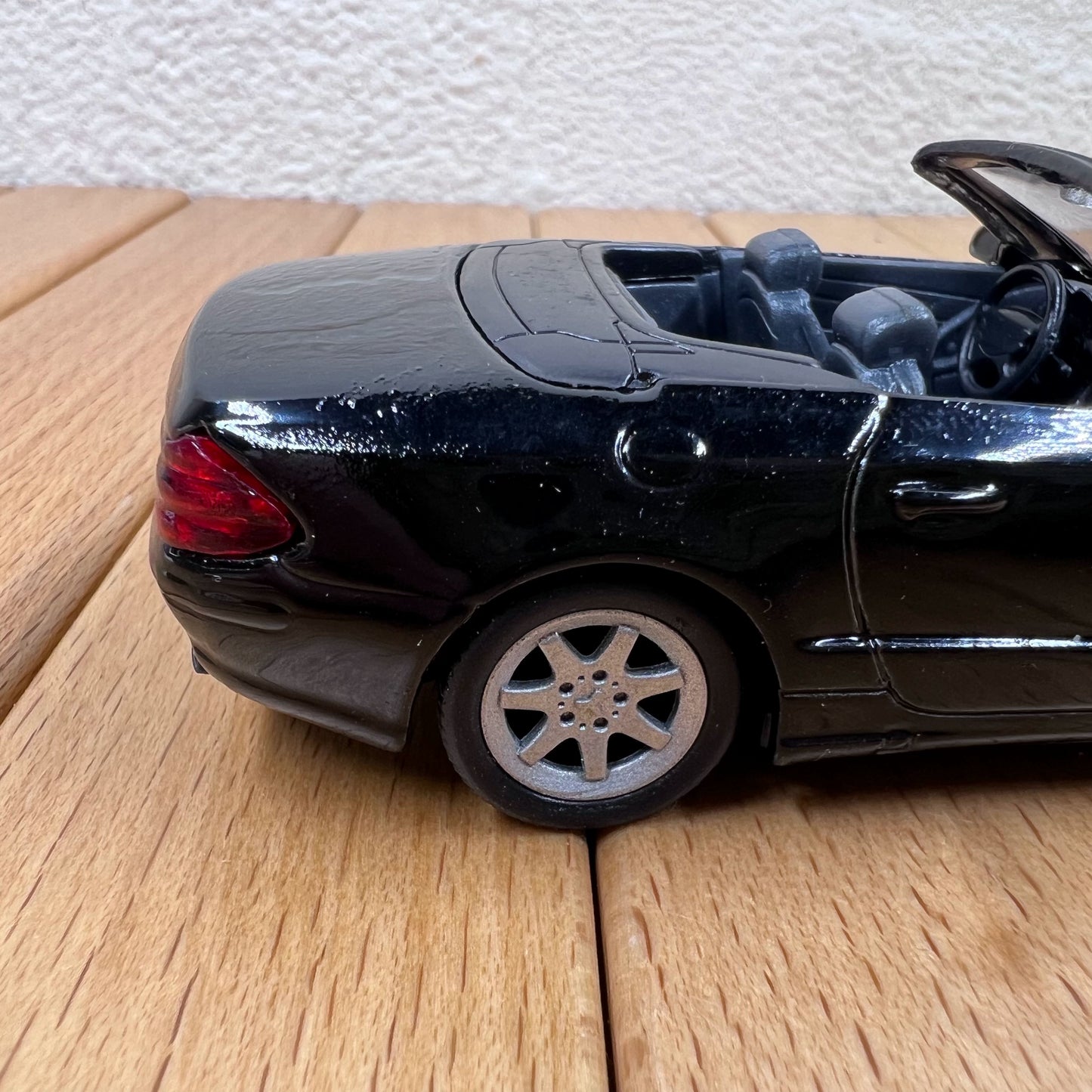 1/43 Scale Mercedes-Benz SL 600 Roadster Diecast Model Car