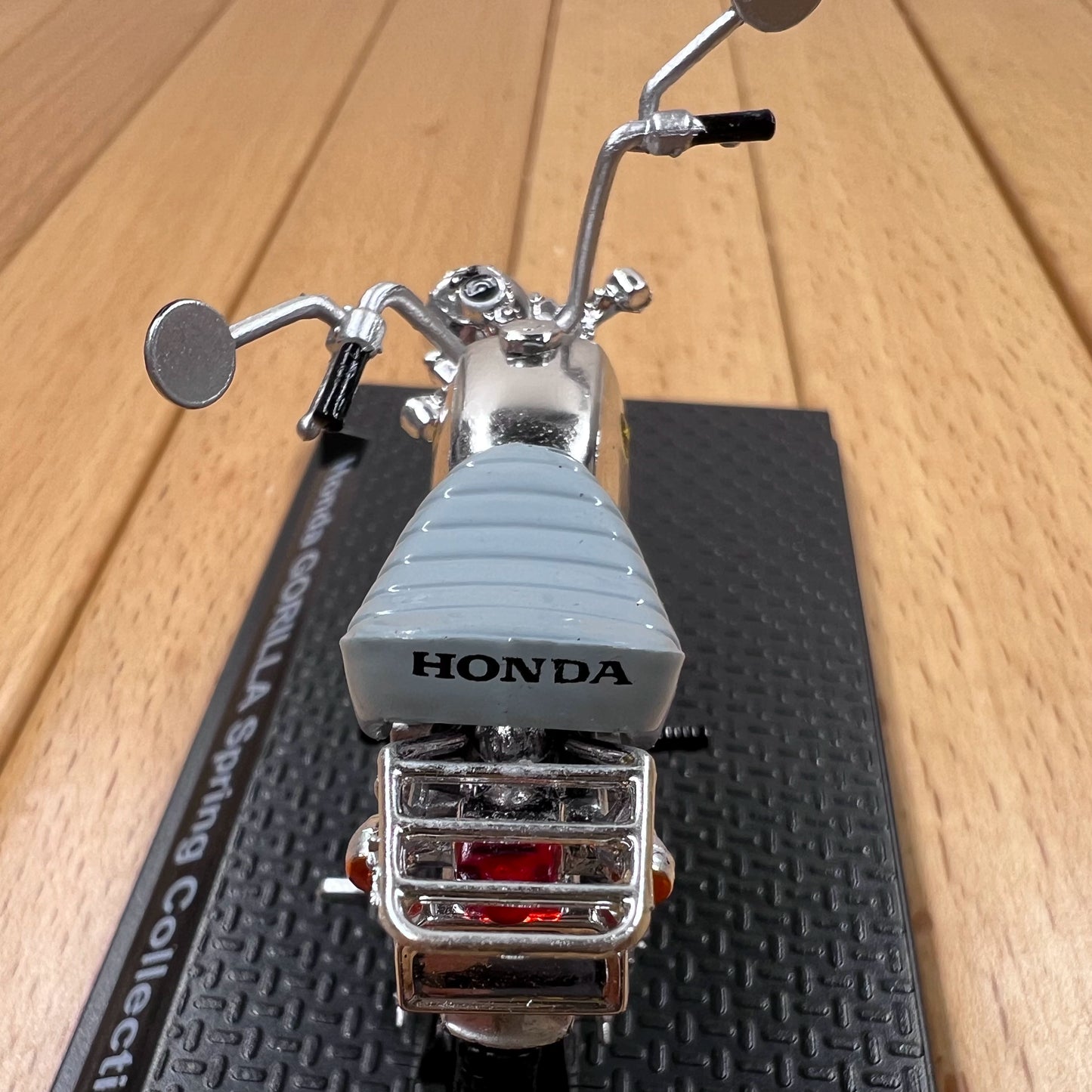 1/24 Scale 1999 Honda Gorilla Motorcycle Diecast Model