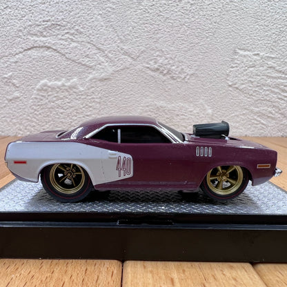 1/64 Scale 1971 Plymouth Cuda 440 Diecast Model Car