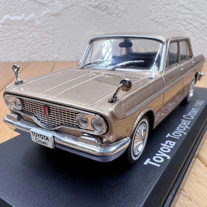 1/43 Scale 1962 Toyopet Crown Sedan Diecast Model Car