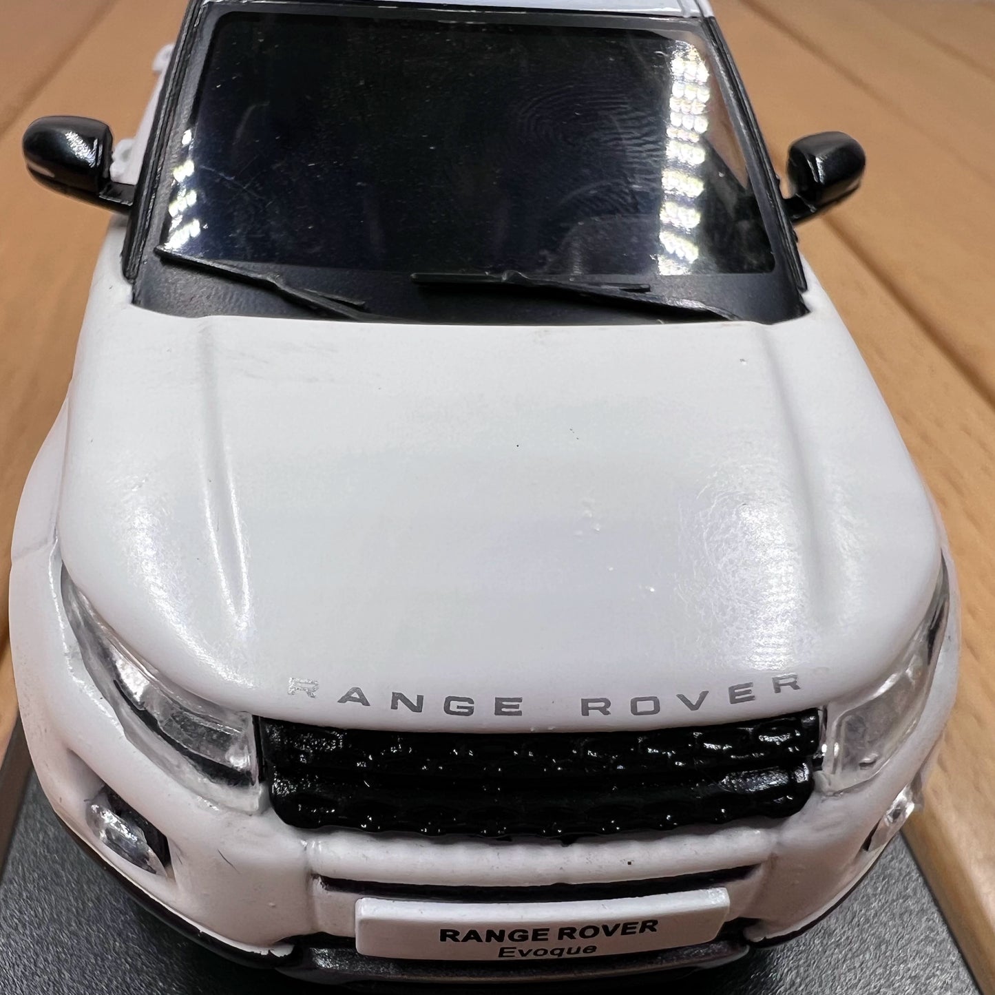 1/43 Scale 2012 Range Rover Evoque SUV Diecast Model Car