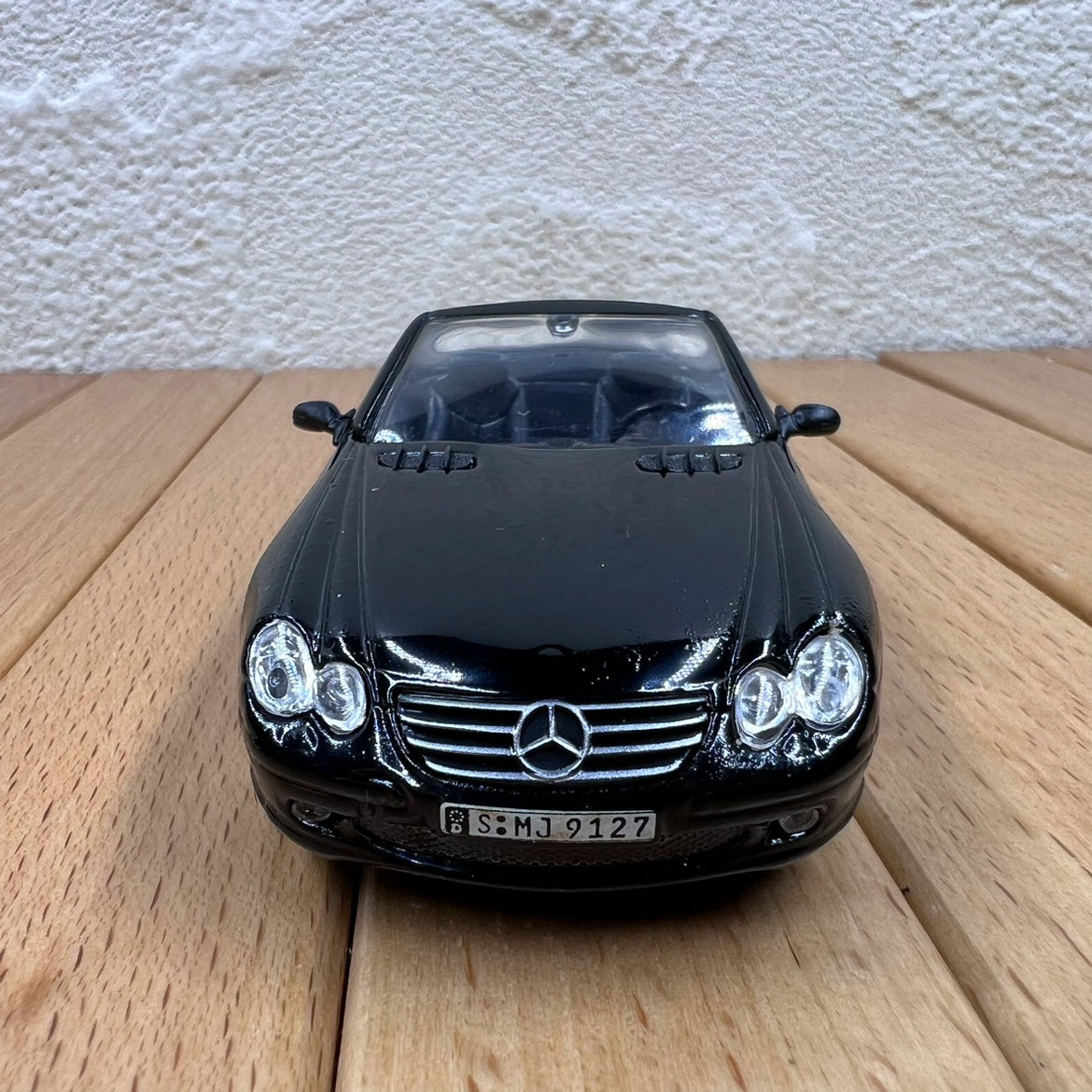 1/43 Scale Mercedes-Benz SL 600 Roadster Diecast Model Car