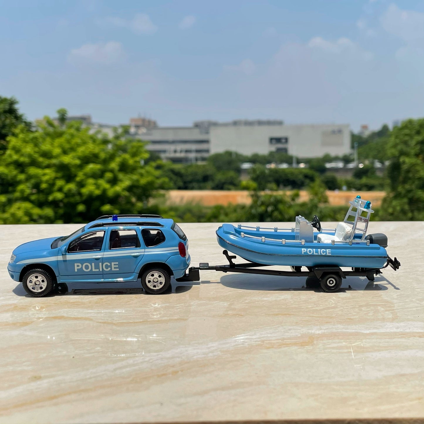 1/43 Scale Renault Costal Police SUV & Dinghy Diecast Model