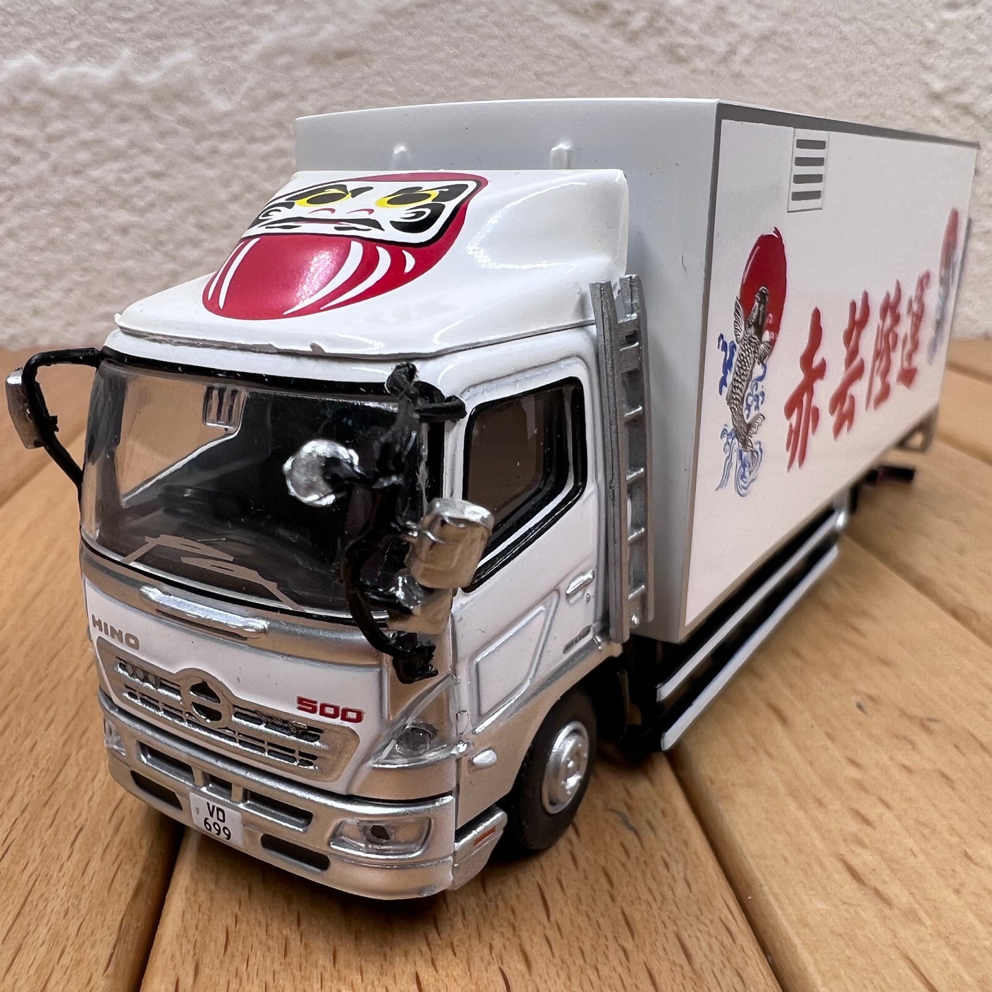 1/76 Scale Hino 500 Heavy Duty Commercial Truck Diecast Model