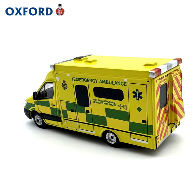 1/76 Scale Mercedes Welsh Ambulance Diecast Model