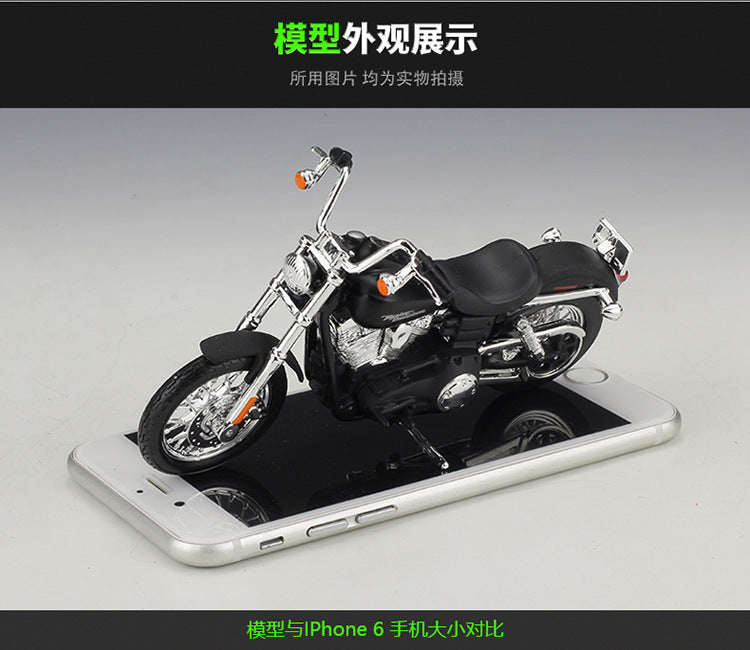 1/18 Scale 2006 Harley-Davidson Dyna FXDBI Street Bob Diecast Model Motorcycle