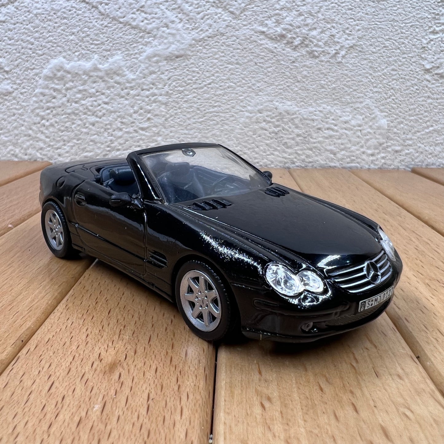 1/43 Scale Mercedes-Benz SL 600 Roadster Diecast Model Car