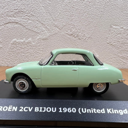 1/43 Scale 1960 Citroën 2CV Bijou Diecast Model Car