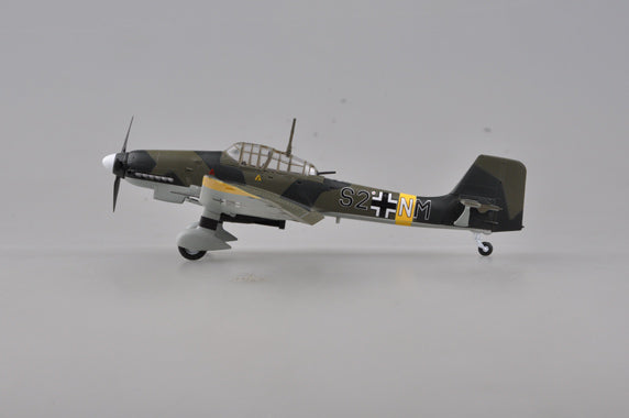 Junkers Ju 87 D-1 Stuka WWII German Bomber 1/72 Scale Prebuilt Aircraft Model