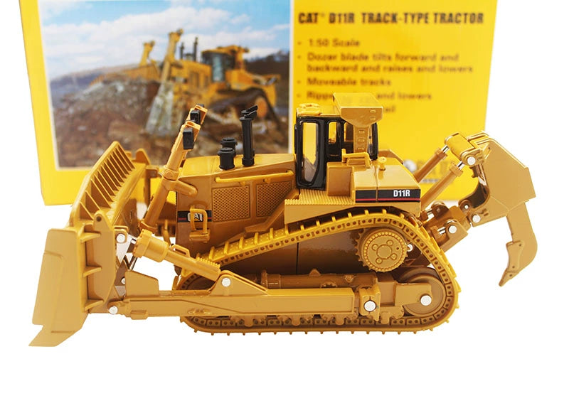 1/50 Scale Caterpillar D11R Bulldozer Crawler Tractor Diecast Model