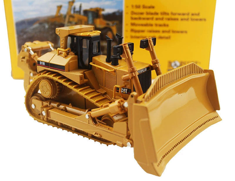 1/50 Scale Caterpillar D11R Bulldozer Crawler Tractor Diecast Model