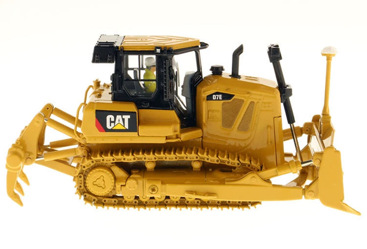 1/50 Scale Caterpillar D7E Track-Type Tractor Dozer Diecast Model DM85224