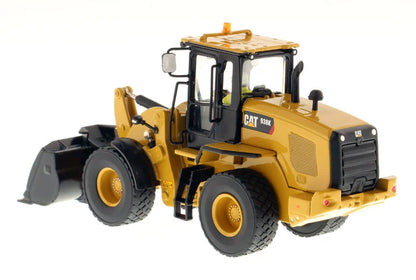 1:50 Scale Caterpillar 938K Wheel Loader Diecast Model DM85228