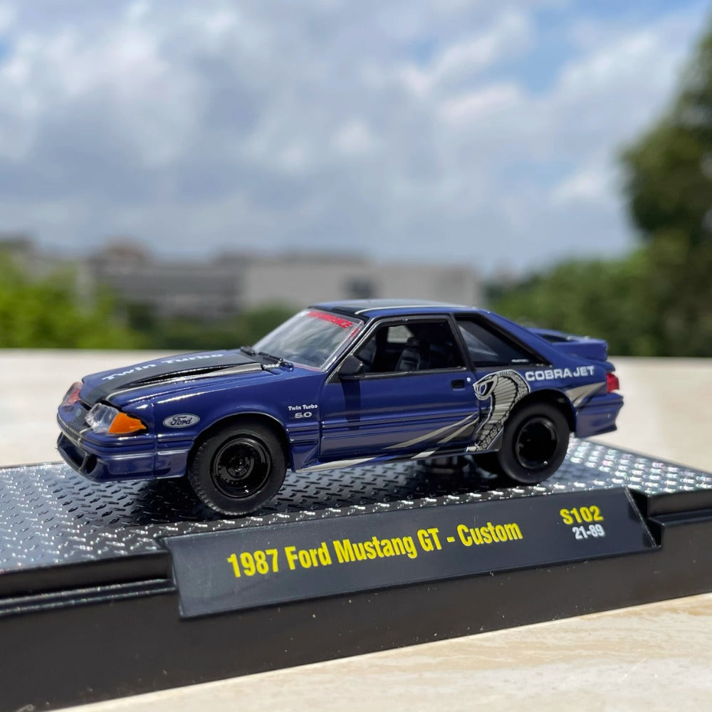 1/64 Scale 1987 Ford Mustang GT Diecast Model Car