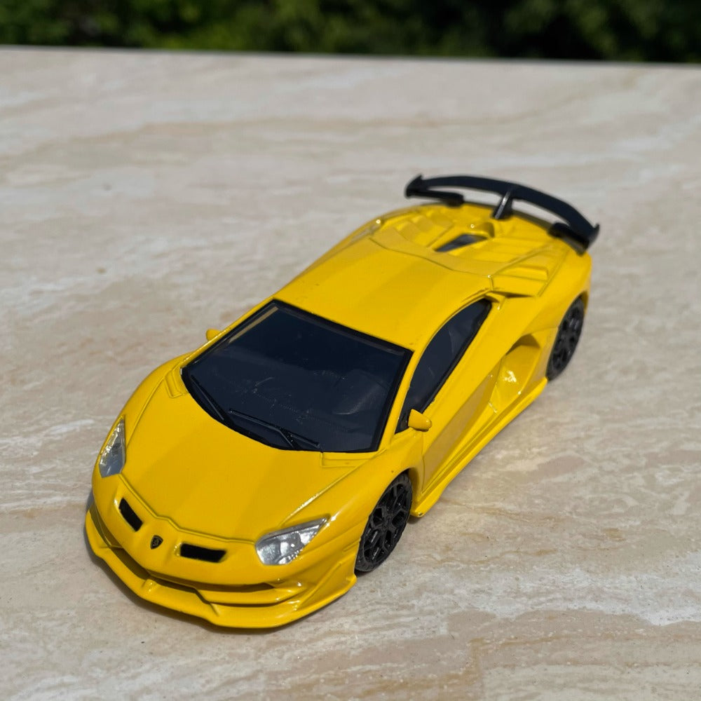 1/43 Scale Lamborghini Aventador SVJ Diecast Model Car