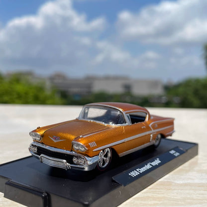 1/64 Scale 1958 Chevrolet Impala Car Diecast Model