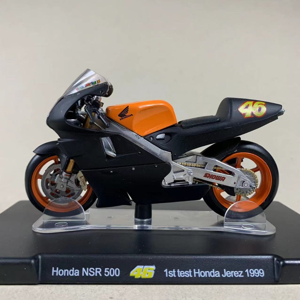 1/18 Scale 1999 Honda NSR500 Jerez Test Road Racing Motorcycle Diecast Model