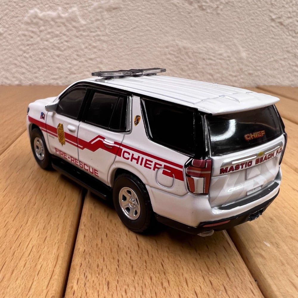 1/64 Scale 2021 Chevrolet Tahoe SUV Mastic Beach Fire Department Diecast Model Car