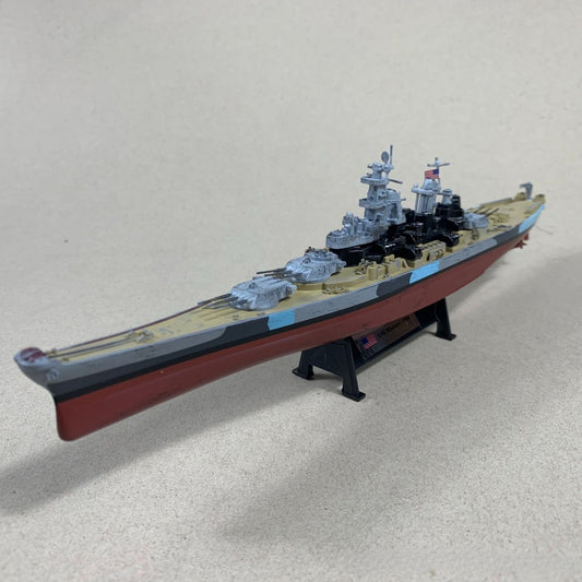 1/1000 Scale 1944 USS Missouri BB-63 WWII US Battleship Diecast Model