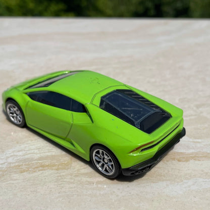 1/43 Scale Lamborghini Huracan Sports Car Diecast Model