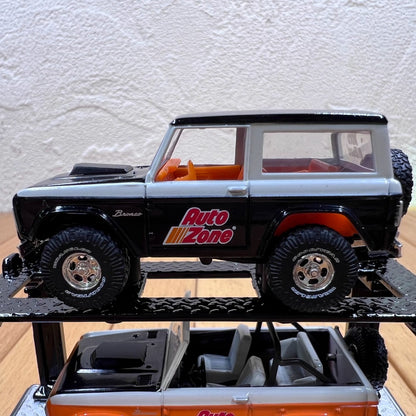 1/64 Scale 1966 Ford Bronco Hardtop Convertible Diecast Model Cars Auto-Lift 2-Pack