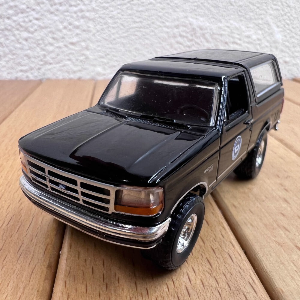 1/64 Scale 1992 Ford Bronco SUV Montana Livestock Association Diecast Model Car