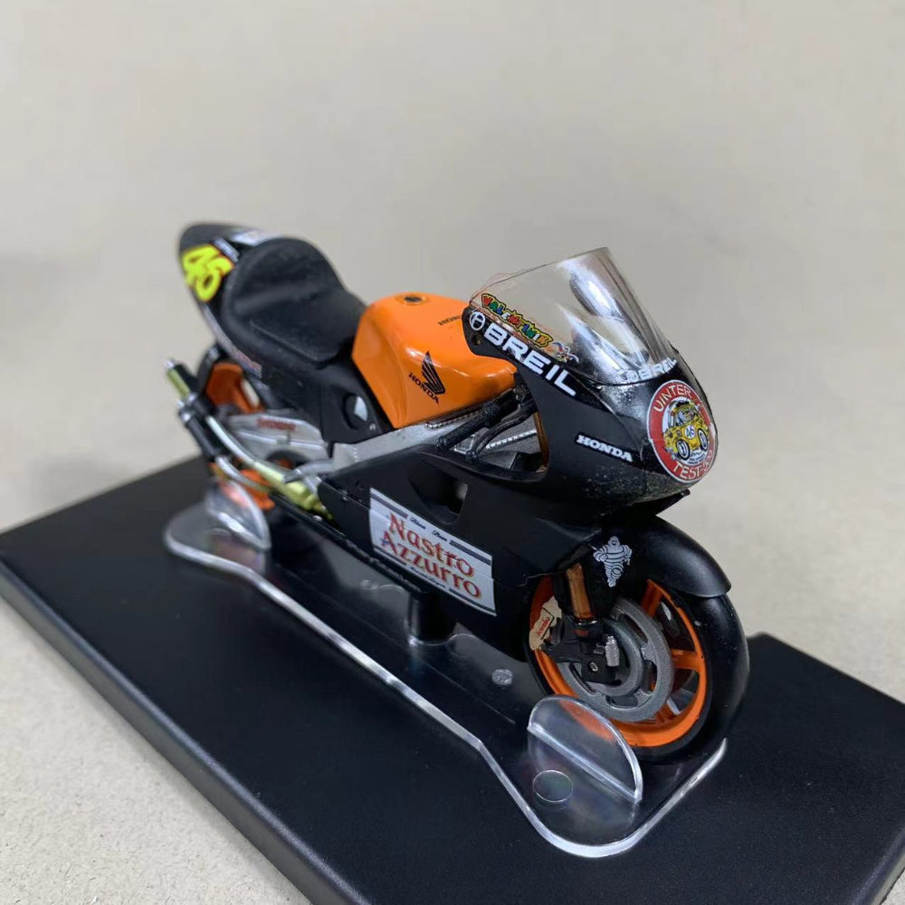 1/18 Scale 2000 Honda NSR500 Valencia Racing Motorcycle Diecast Model