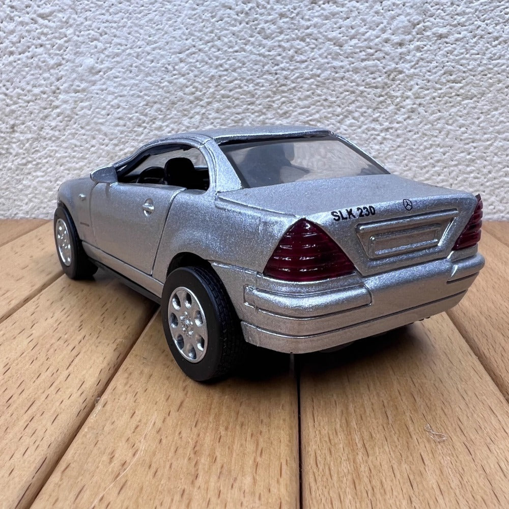 1/32 Scale Mercedes-Benz SLK-Class Diecast Model Car