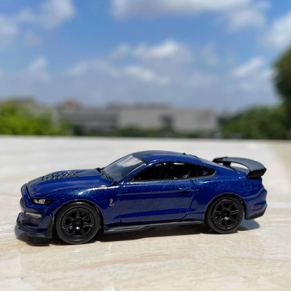 1/64 Scale 2020 Shelby GT500 Diecast Model Car