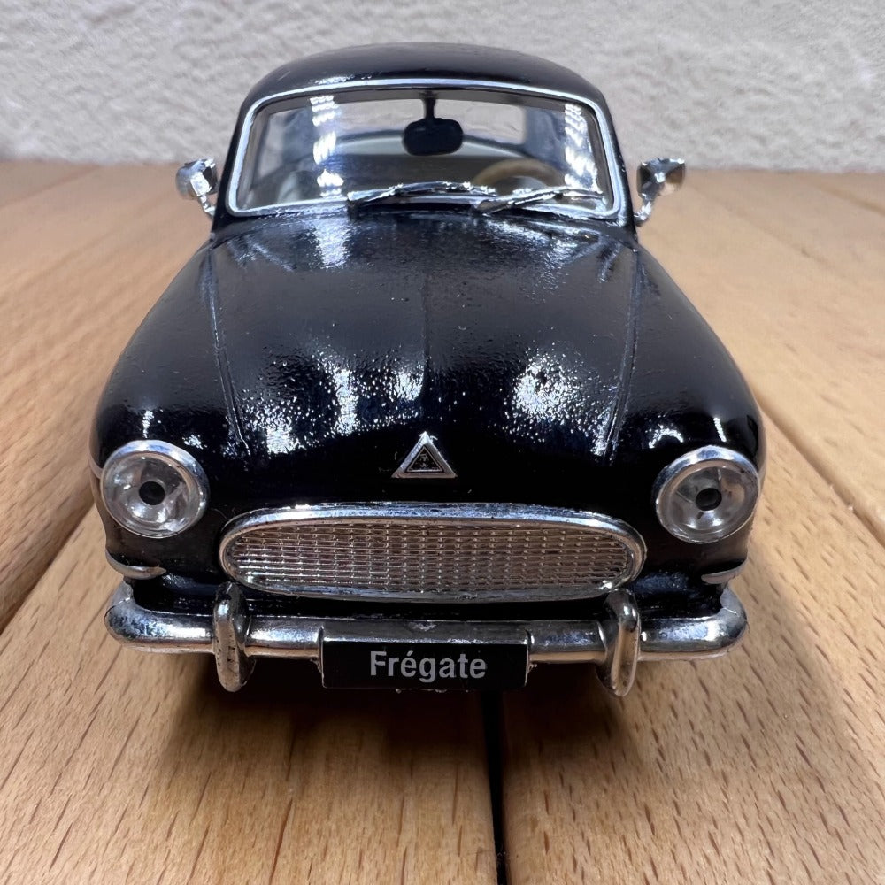 1/43 Scale Renault Frégate Diecast Model Car