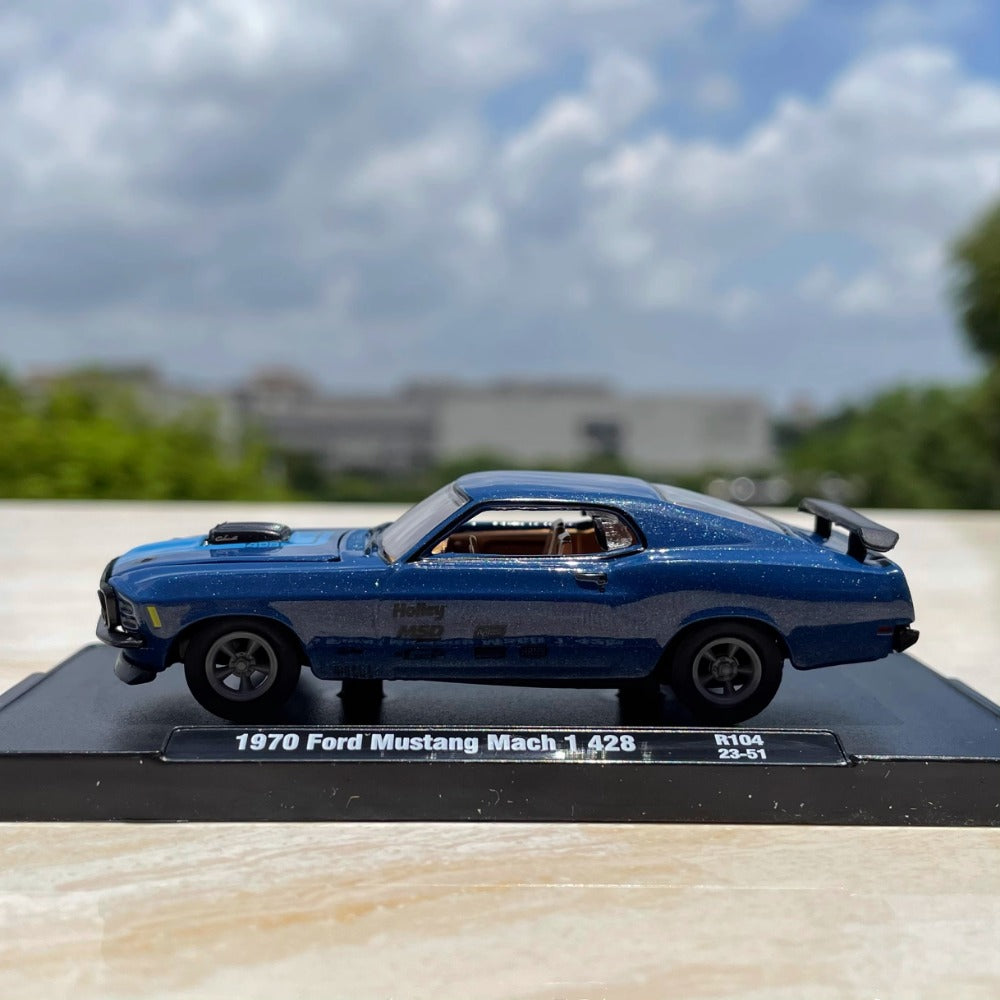 1/64 Scale 1970 Ford Mustang Mach 1 Blue Diecast Model Car