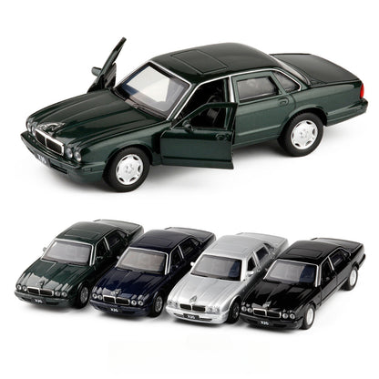 1/36 Scale Jaguar XJ6 Luxury Car Diecast Model Pull Back Toy