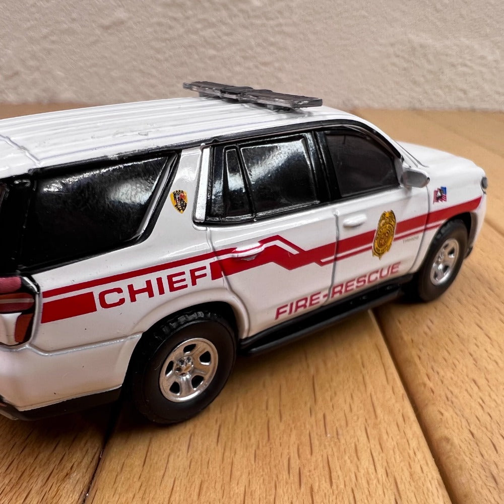 1/64 Scale 2021 Chevrolet Tahoe SUV Mastic Beach Fire Department Diecast Model Car