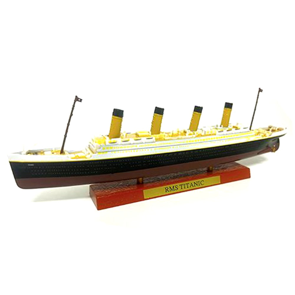 RMS Titanic Ocean Liner 1/1250 Scale Diecast Model Ship