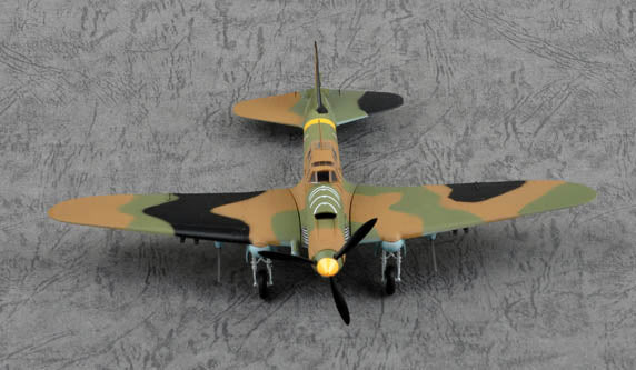 prebuilt 1/72 scale Il-2m3 Shturmovik aircraft model 36413