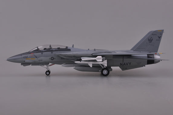 prebuilt 1/72 scale F-14B Tomcat fighter aircraft model 37188