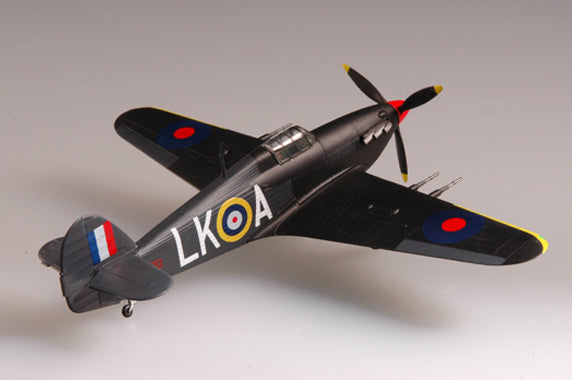 1/72 scale prebuilt Hurricane Mk II fighter plastic collectible model 37245