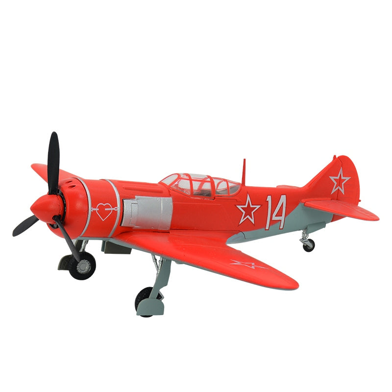 prebuilt 1/72 scale Lavochkin La-7 Soviet fighter aircraft model 36334