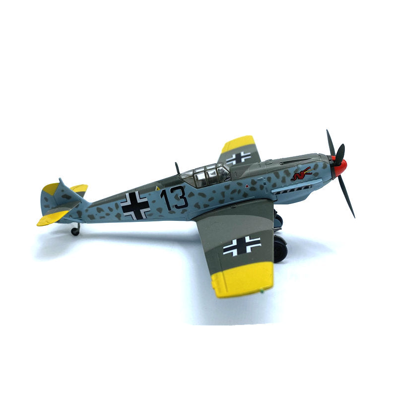 1/72 scale prebuilt Bf 109E-4 fighter collectible aircraft model 37282