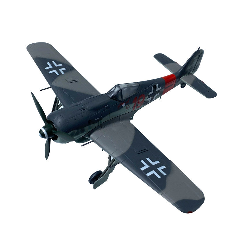 The cast 1/72 Aercraft Focke-Wulf Fw 190-D9 Germany Action Figure