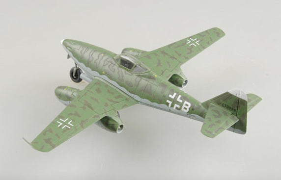 prebuilt 1/72 scale Me 262 A-2a aircraft model 36405