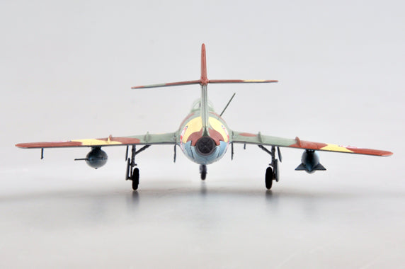 prebuilt 1/72 scale MiG-15 aircraft model 37134