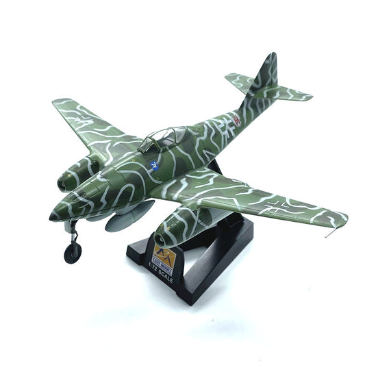 prebuilt 1/72 scale Me 262 A-1a Schwalbe fighter aircraft model 36365