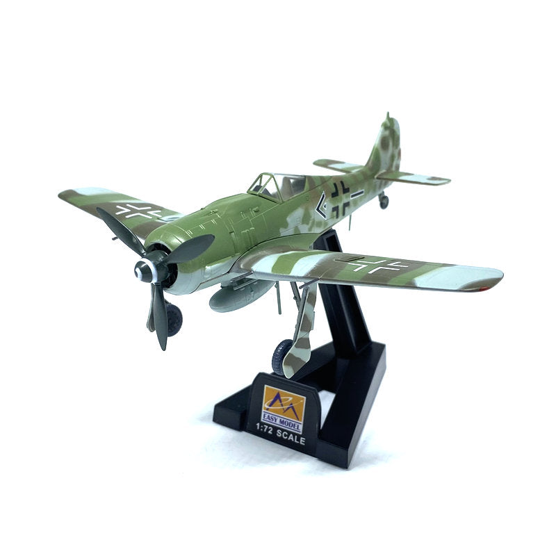 prebuilt 1/72 scale Fw 190 German WWII fighter model 36362