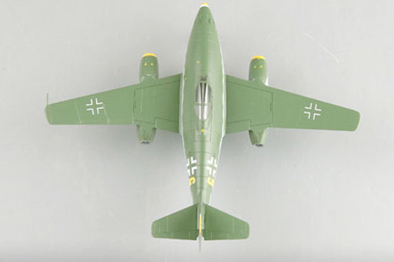 prebuilt 1/72 scale Me 262 A-2a aircraft model 36409